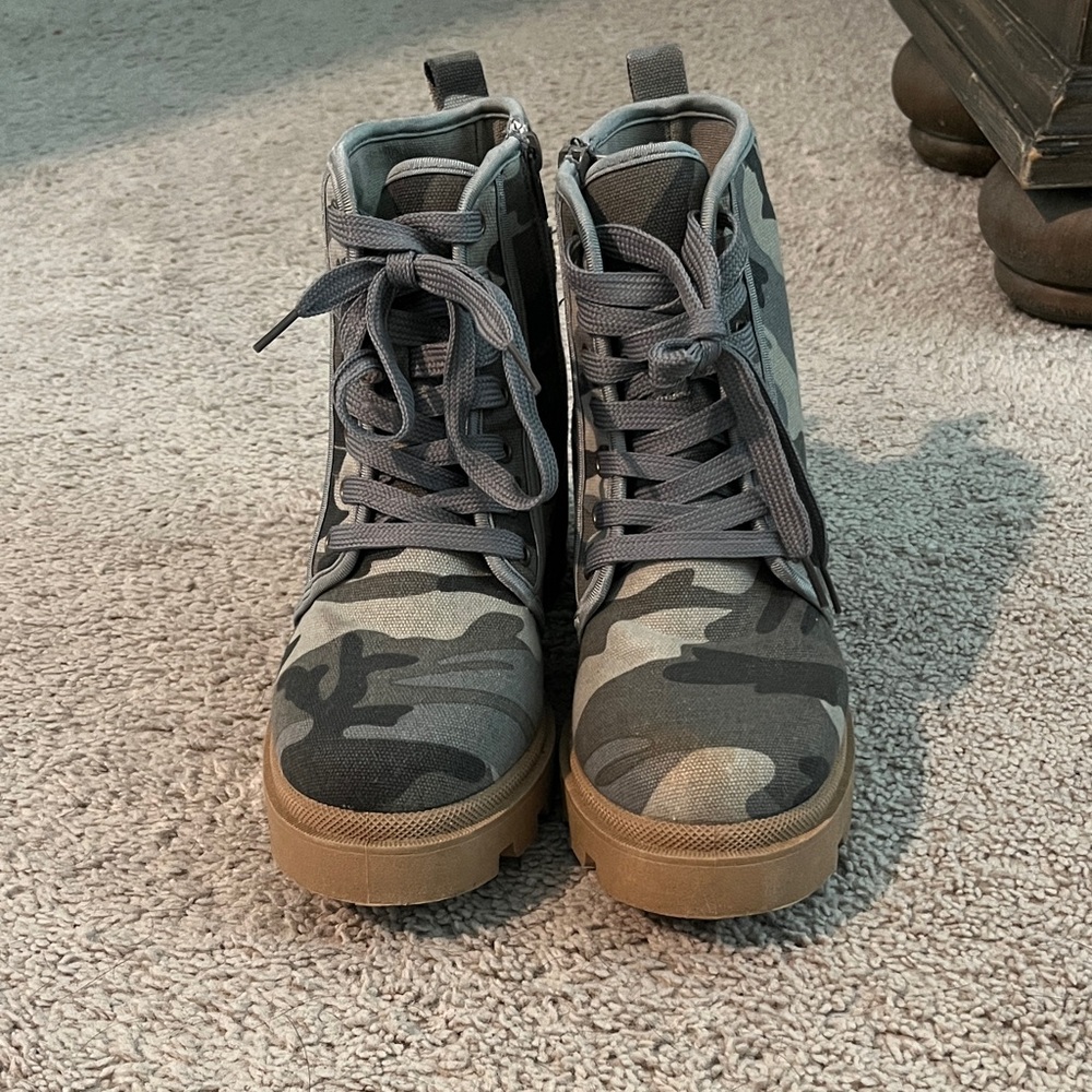 Gray Camo Combat Boots